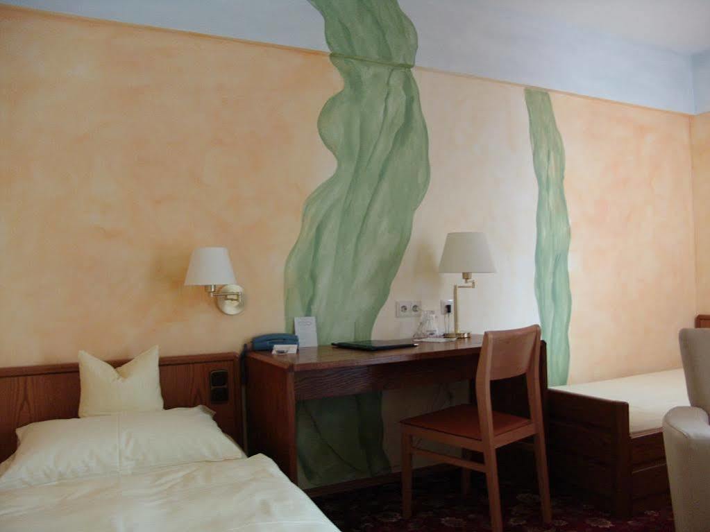 Hotel-Garni Goldener Schwan Bad Windsheim Exteriér fotografie